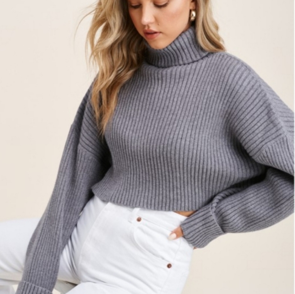 Cozy Cropped Turtleneck Sweater - Taupe - Picture 8 of 8